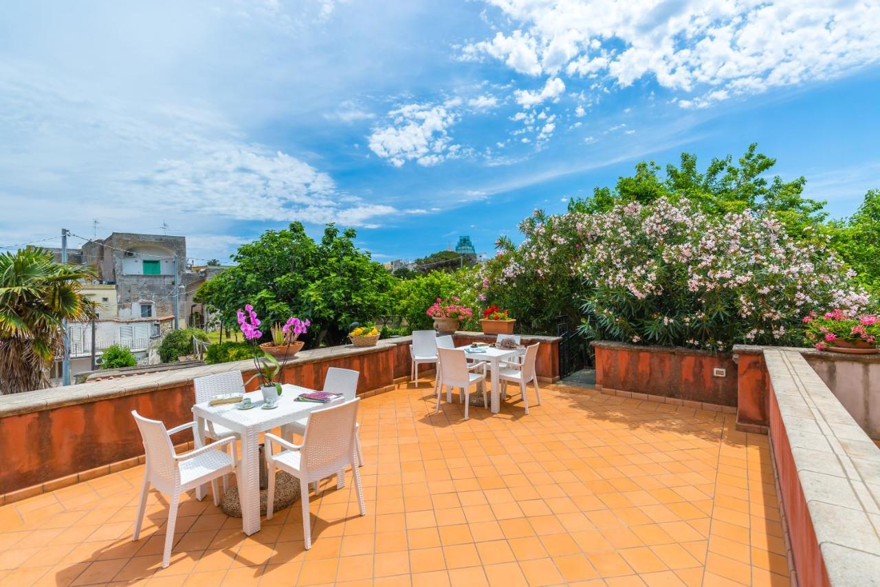 普罗奇达La Terrazza Sul Giardino公寓 外观 照片